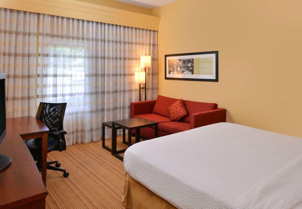 Courtyard By Marriott Columbia Northeast/Fort Jackson Area Exteriér fotografie