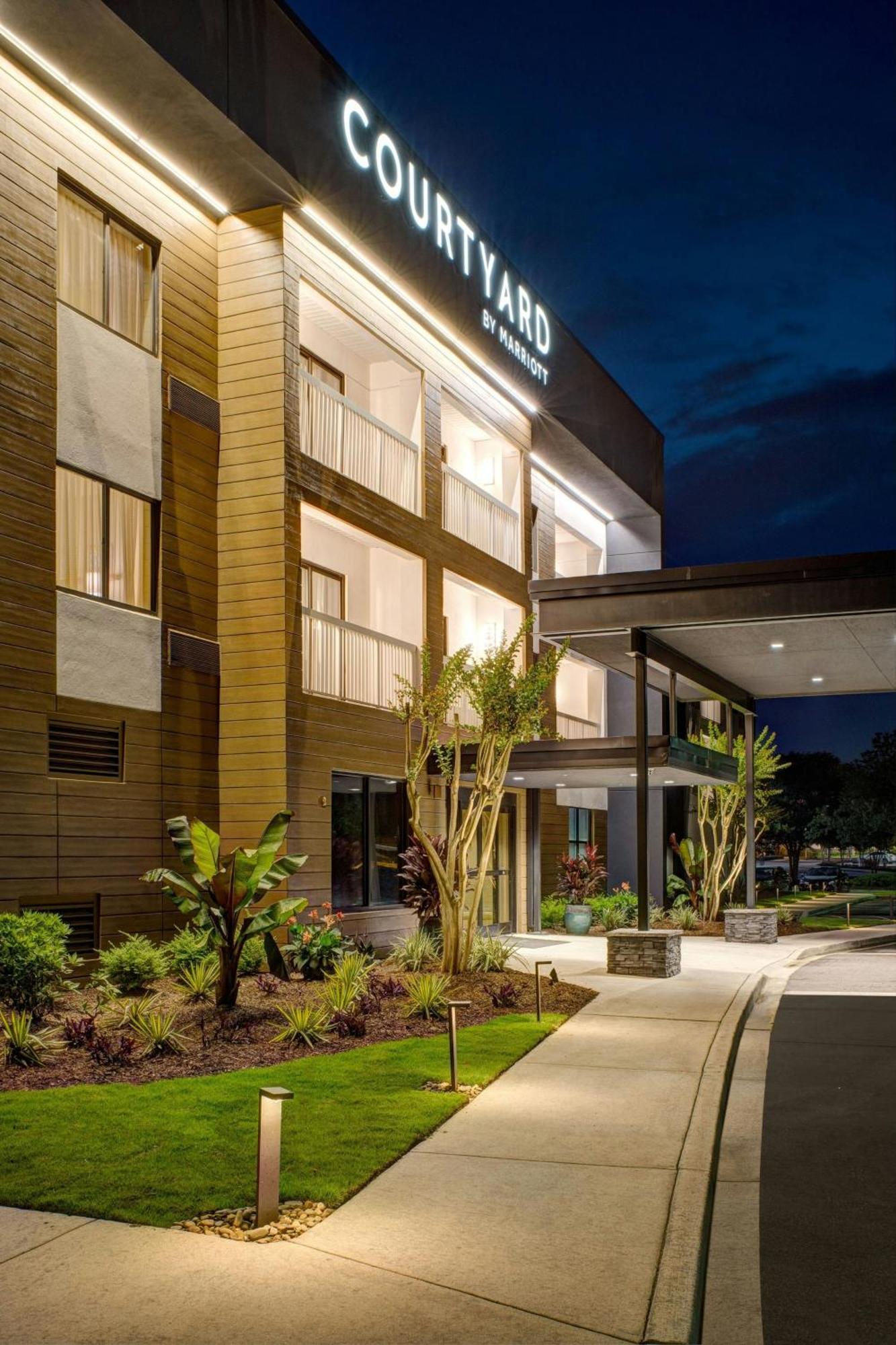 Courtyard By Marriott Columbia Northeast/Fort Jackson Area Exteriér fotografie