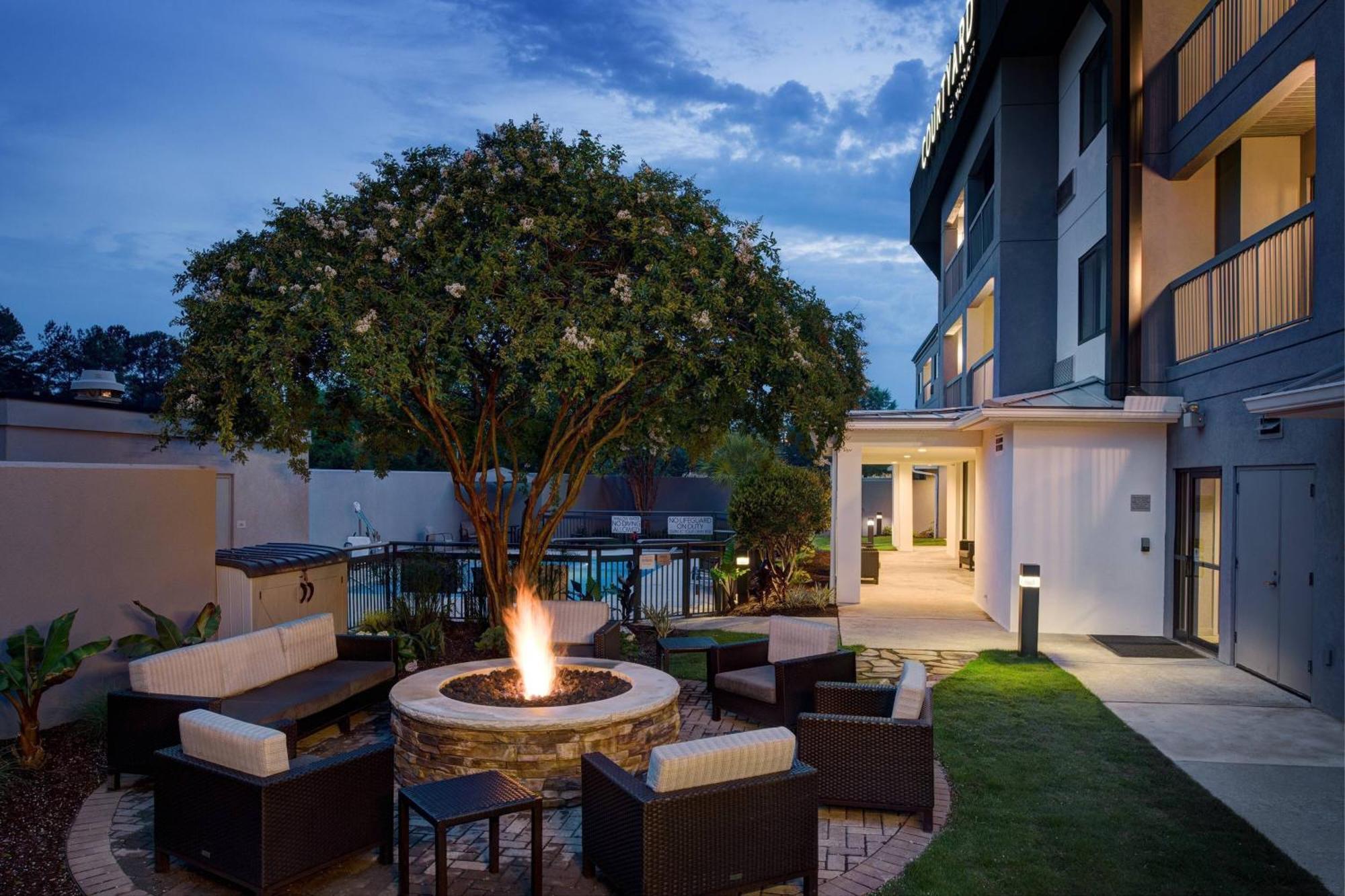 Courtyard By Marriott Columbia Northeast/Fort Jackson Area Exteriér fotografie