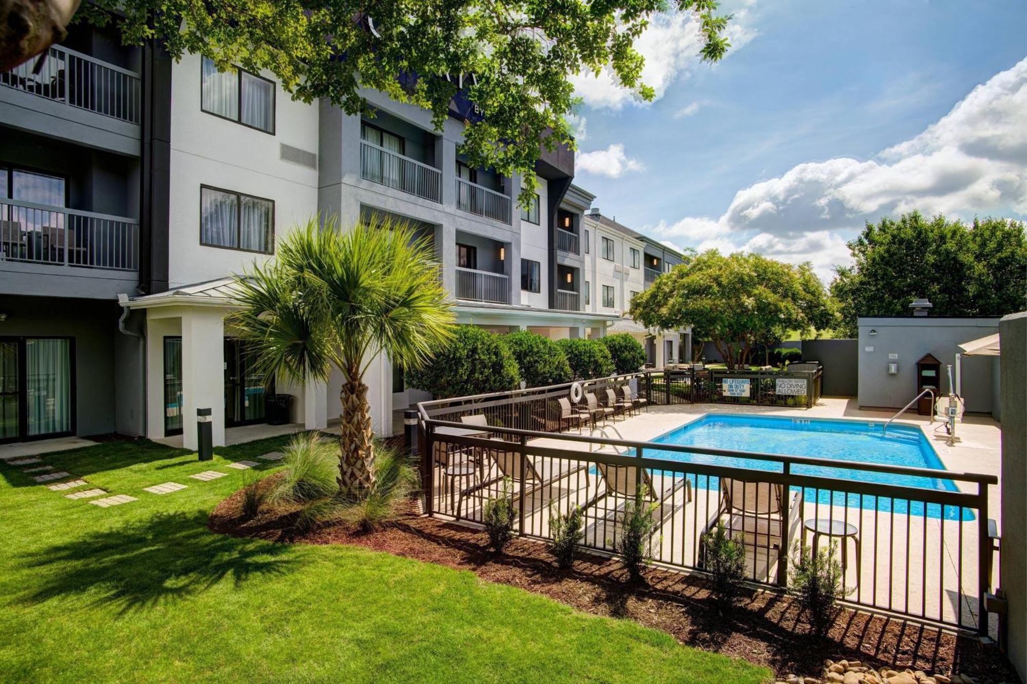 Courtyard By Marriott Columbia Northeast/Fort Jackson Area Exteriér fotografie